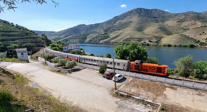 Di chuyển đến thung lũng Douro Bồ Đào Nha