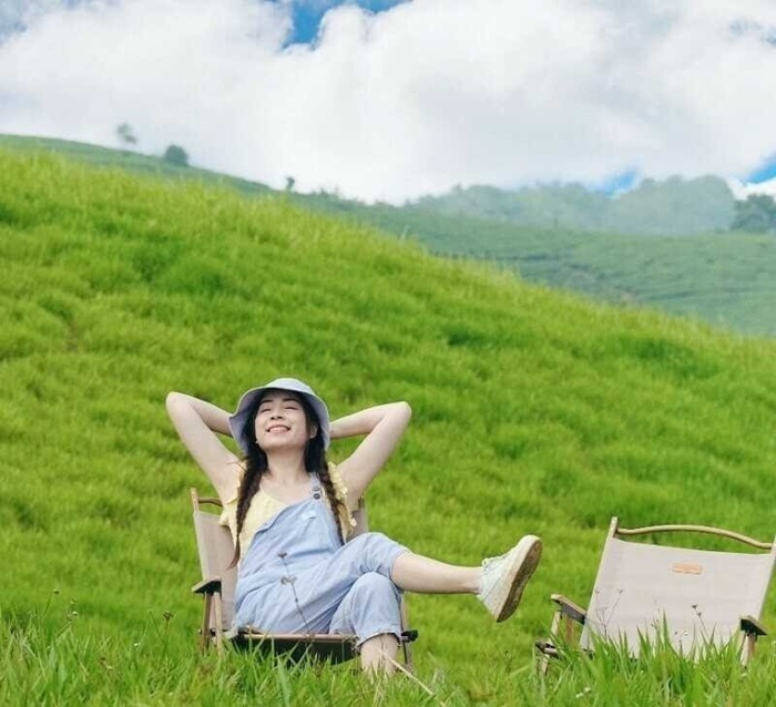 Ghé thăm đồng cỏ 68 Mộc Châu - Ảnh: Eco Tour