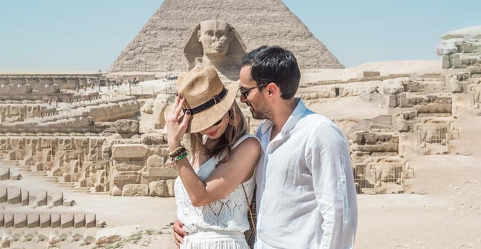 Quần thể kim tự tháp Ai Cập mang đậm dấu ấn lịch sử - Ảnh: Get Your Guide