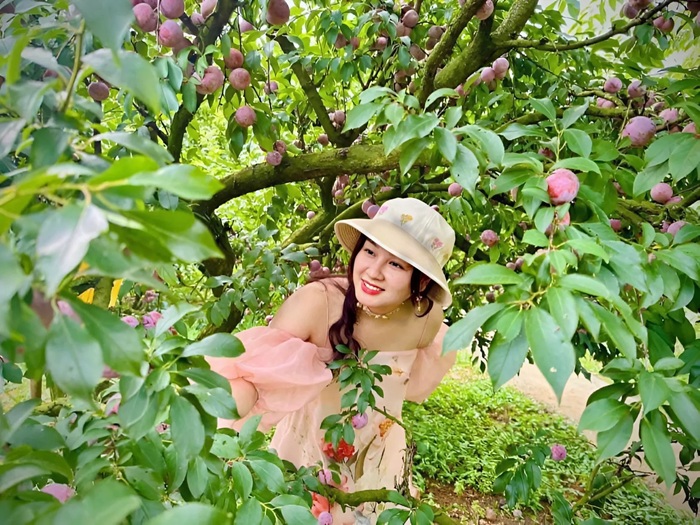 Check-in Mộc Châu mùa mận lưu lại khoảnh khắc đáng nhớ - Ảnh: Eva