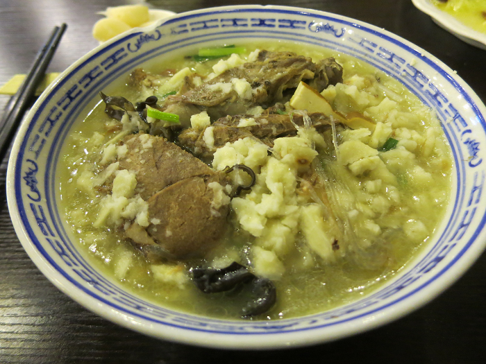 Yangrou Paomo rất thích hợp cho mùa đông lạnh giá - Ảnh: Internet