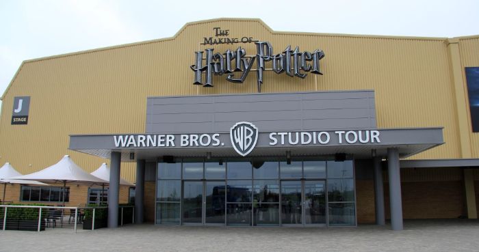 Warner Bros. Studio dành cho fan hâm mộ series Harry Potter