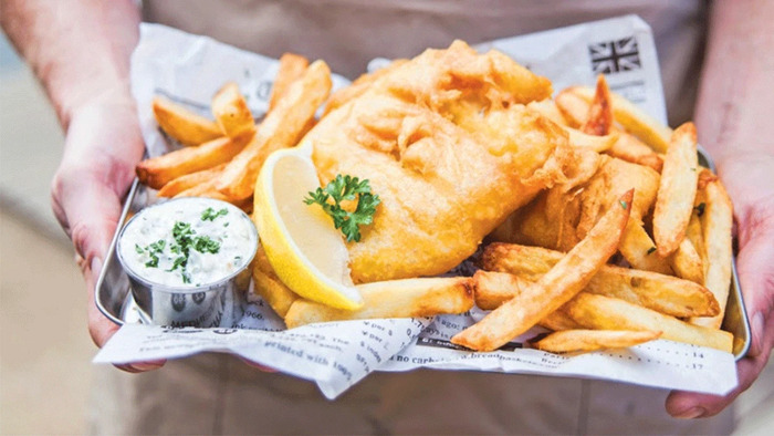 Đặc sản Anh Quốc - Món ăn Fish and chips được nhiều thực khách yêu thích