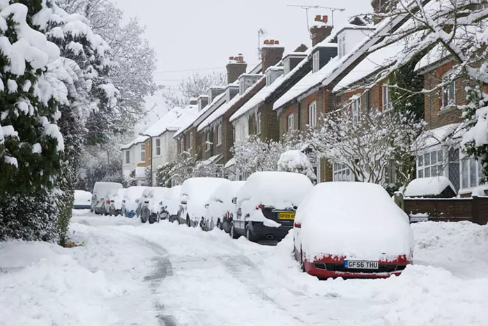 Du lịch Anh mùa nào đẹp nhất - Thời tiết mùa đông có khi tuyết rơi dày, nhiệt độ xuống âm