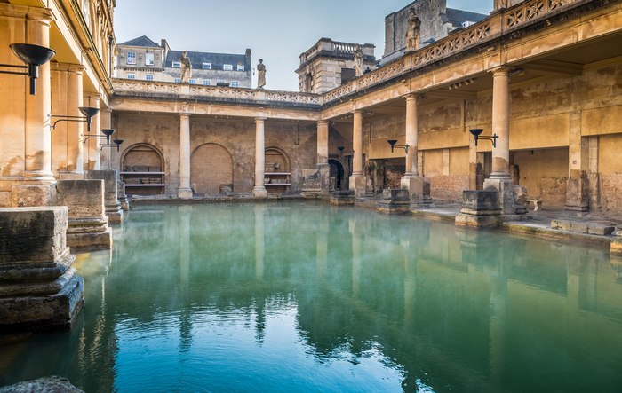 kinh nghiệm du lịch Anh - Cách người La Mã tắm ở Bath.
