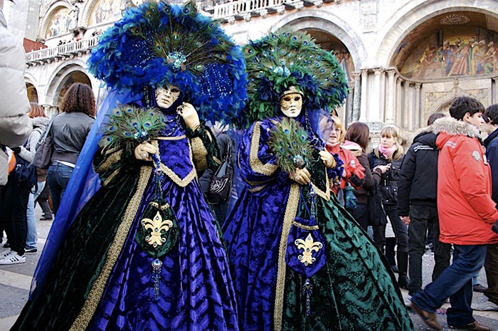 Lễ hội châu Âu - Lễ hội hóa trang ở Carnival.