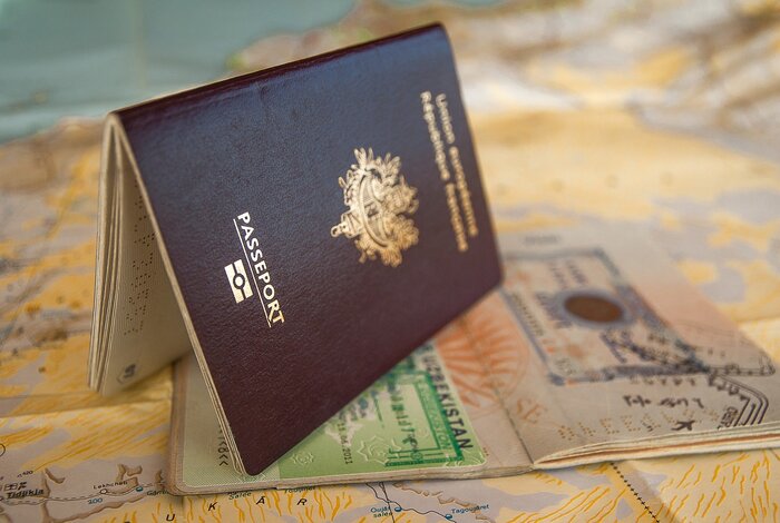 Đi châu Âu nên đi tour hay tự túc - Xin visa tại Đại sứ quán trước từ một thời gian