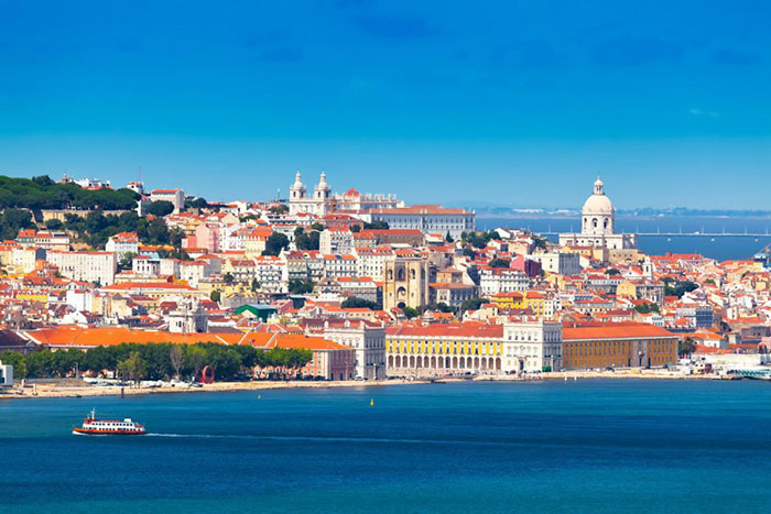 Du lịch Châu Âu tháng 4 - Một Lisbon