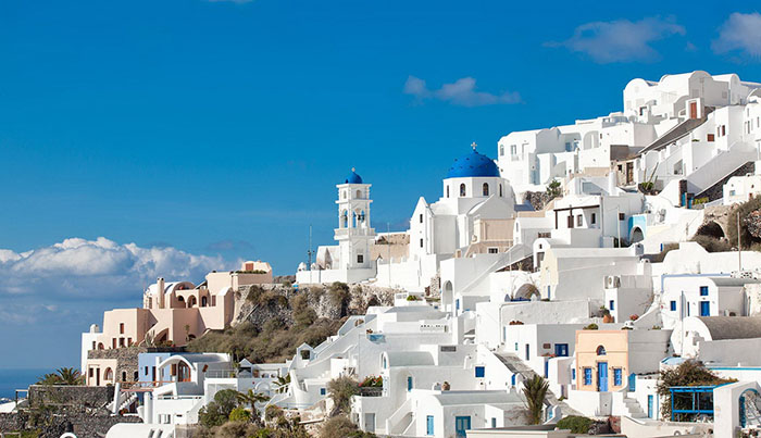 Du lịch Châu Âu tháng 7 - Santorini, Hy Lạp với những ngôi nhà trắng độc đáo