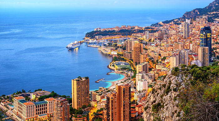 Du lịch Tây Âu - Đất nước Monaco với khu vực tập trung nhiều tỷ phú giàu có bậc nhất
