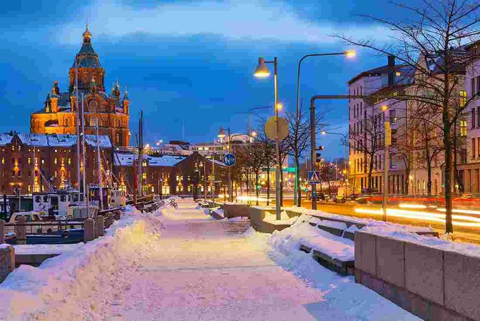 Du lịch Châu Âu tháng 12 - Đường phố tại Phần Lan giá lạnh đến buốt người