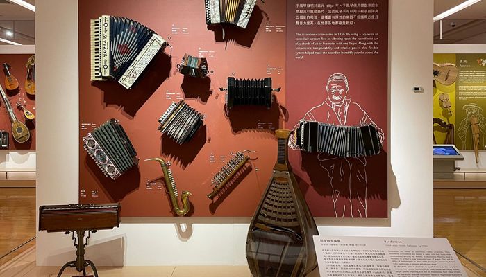 Bảo tàng Chi Mei - Nhạc cụ truyền thống được trưng bày tại bảo tàng 