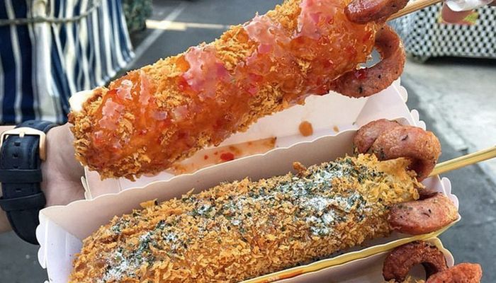 Hotdog Phô mai - Ẩm thực chợ đêm Ruifeng