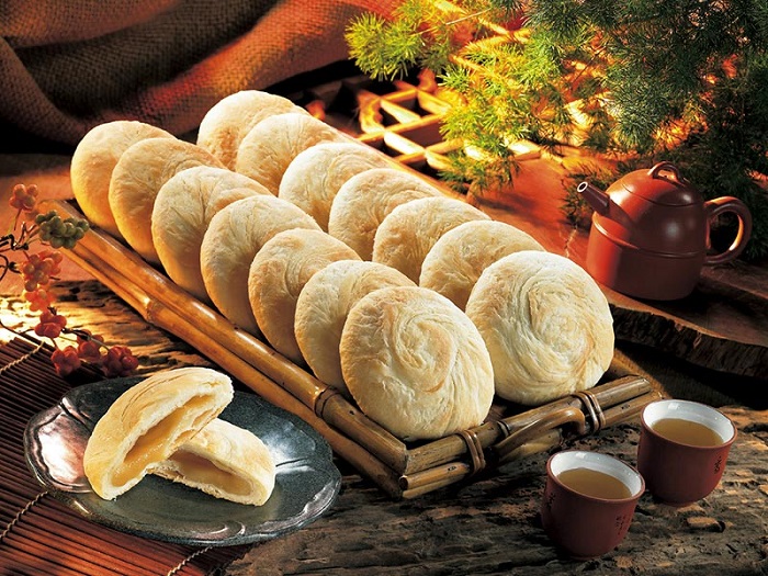 Bánh suncakes với lớp vỏ bánh mỏng, có mùi thơm và dễ dàng tan chảy trong miệng của bạn - Mua gì ở Đài Trung