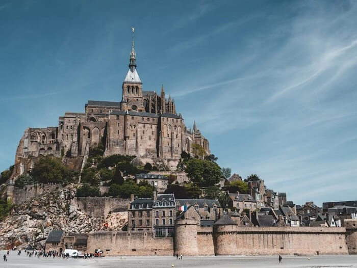 Địa điểm du lịch Pháp nhớ ghé thăm đảo Mont Saint-Michel
