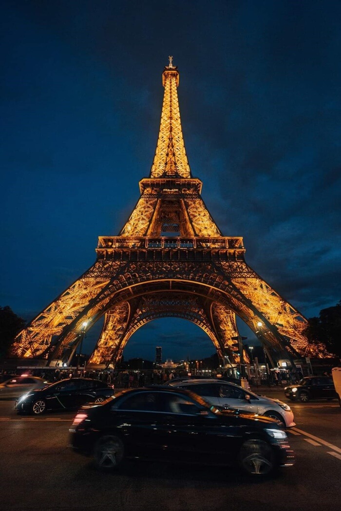 Địa điểm du lịch Pháp nhớ đến tháp Eiffel