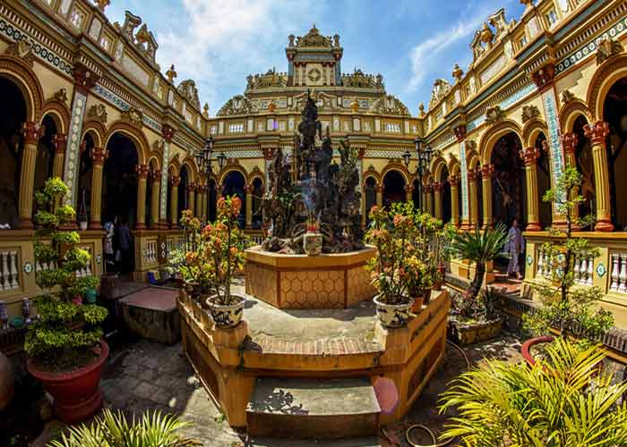 Chùa Vĩnh Tràng - ngôi chùa nổi tiếng linh thiêng ở miền Tây