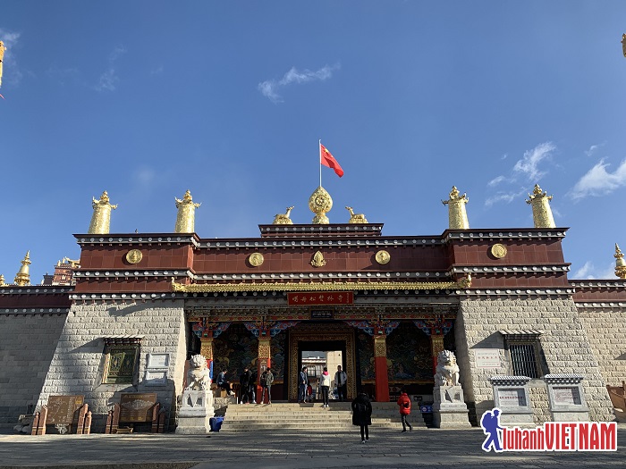 Một phiên bản thu nhỏ của tu viện nổi tiếng nhất Tây Tạng ở Lhasa
