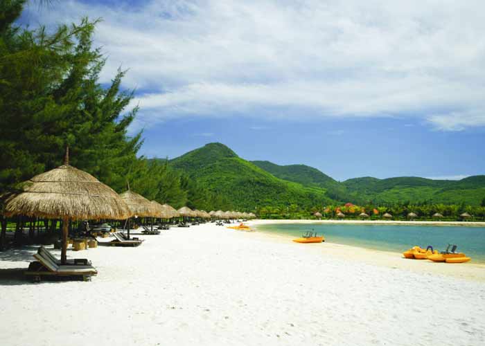 Nha Trang sở hữu những bãi biển siêu đẹp