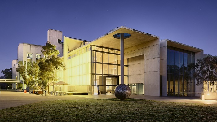 Điểm tham quan ở Canberra nhớ ghé thăm bảo tàng quốc gia