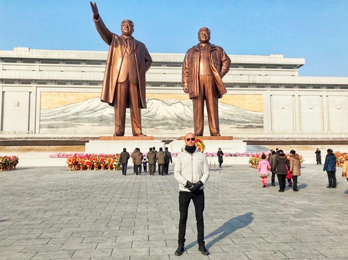 Lưu ý khi đi tour Triều Tiên: Tượng đài Bình Nhưỡng