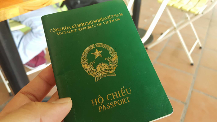 Điều nên biết khi đi tour Séc: Xin visa