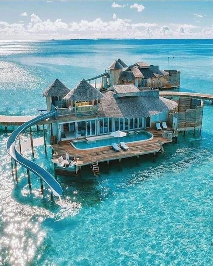  Tại sao nên đi tour Maldives? bởi sở hữu nhiều bờ biển trong xanh