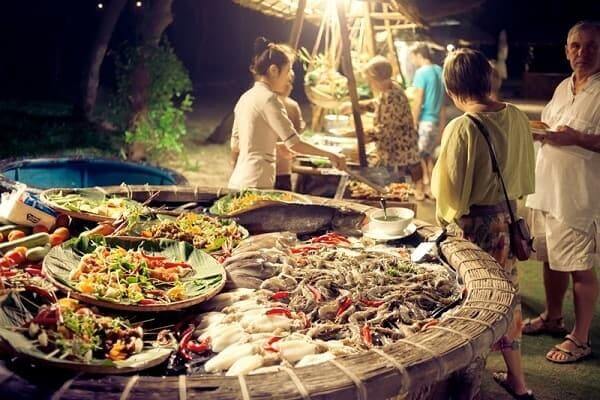 Review tour Phan Thiết 3 ngày 2 đêm nhớ thưởng thức hải sản