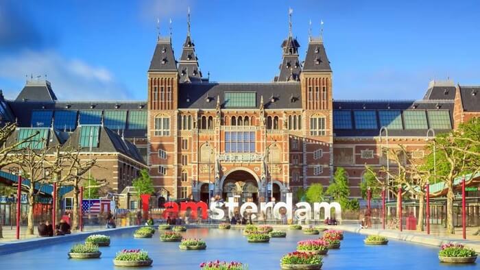 Lịch trình tour Amsterdam 3 ngày nhớ ghé thăm khu bảo tàng Amsterdam
