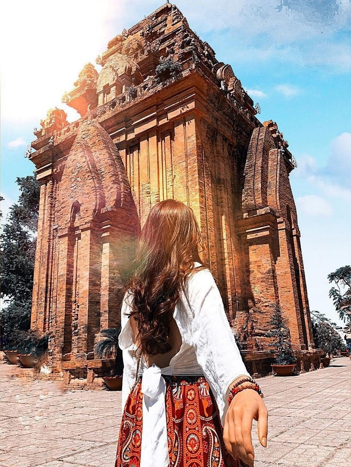 Viếng thăm tháp bà Ponagar Nha Trang