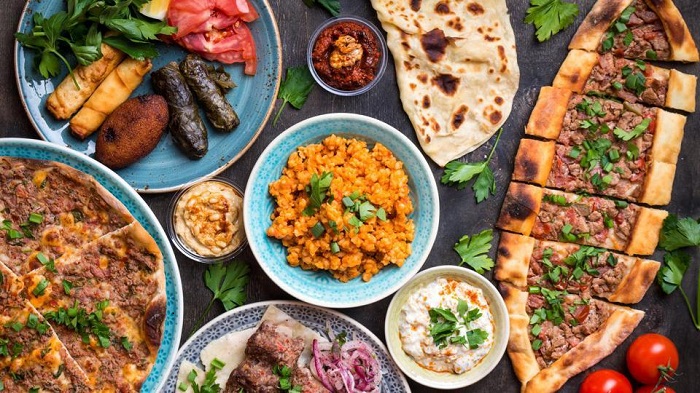Thưởng thức ẩm thực Dubai