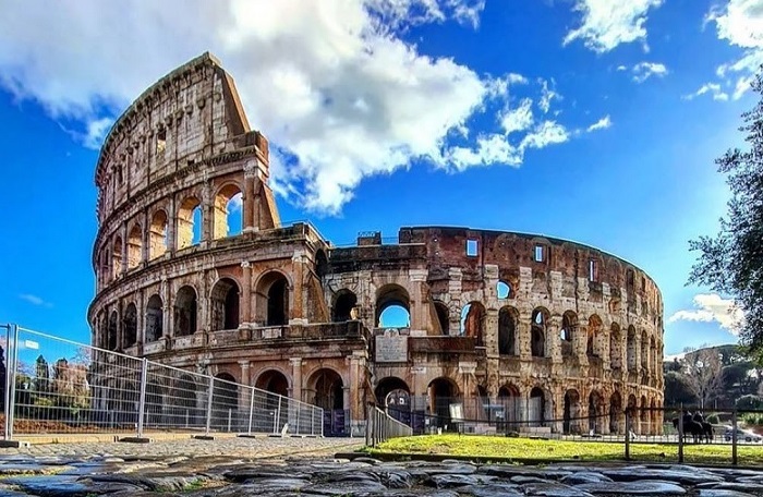 Đấu trường La Mã tại Italia