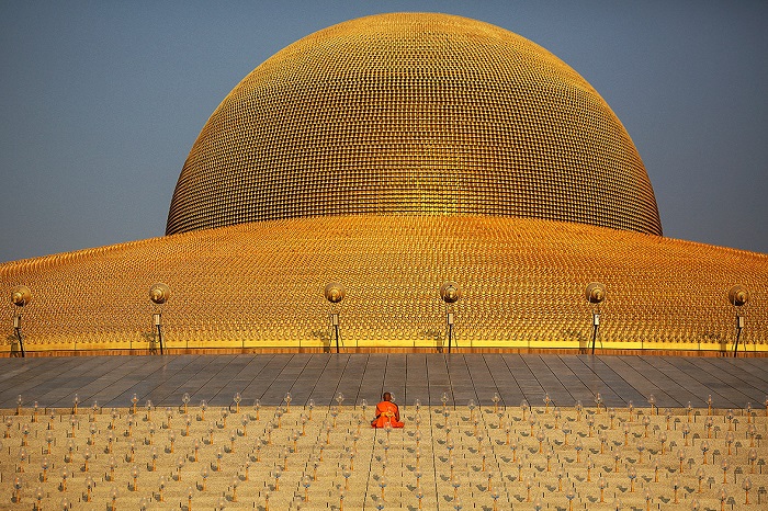 wat-dhammakaya-tour-du-lich-thai-lan