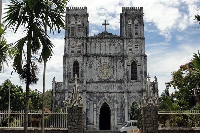 Du lịch Nha Trang: Nhà thờ Mằng Lăng