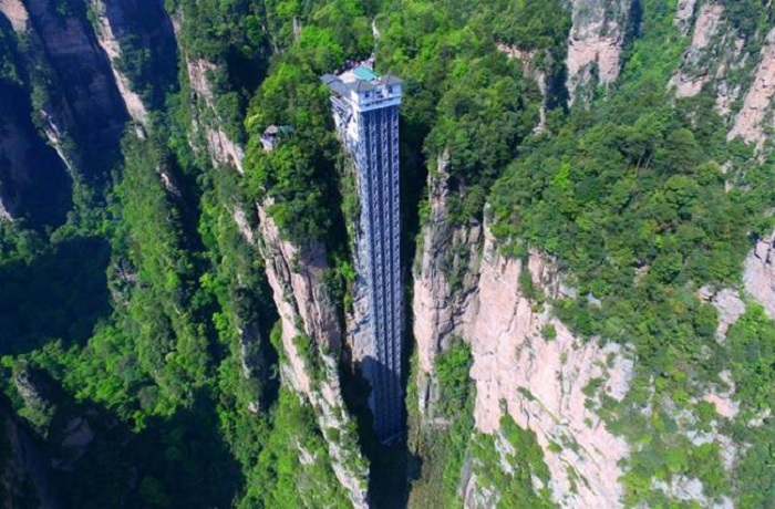 Du lịch Trung Quốc: Thang máy Bách Long ngoài trời cao nhất Thế Giới