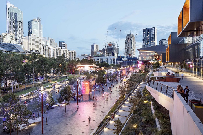 01-darlingharbour-hassell-simonwood