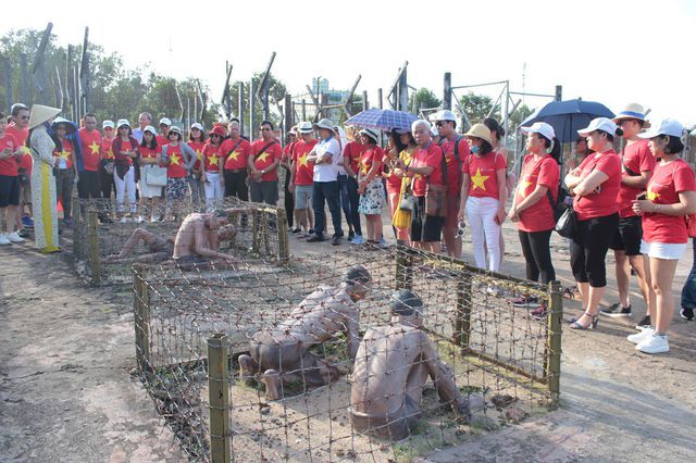 9-15408507447281458390201