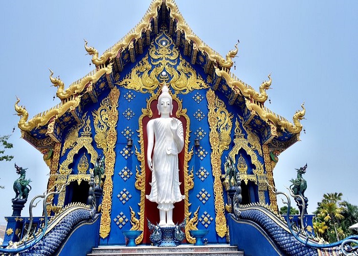 Chùa Xanh (Blue Temple)