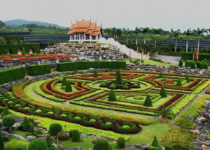 Vườn hoa Hoàng Gia (Royal Flora Garden)