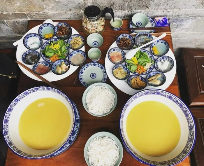 Bún qua cầu món ăn có bề dày lịch sử