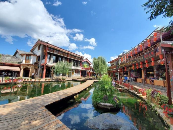 Vẻ đẹp yên bình ở phố cổ Shuhe