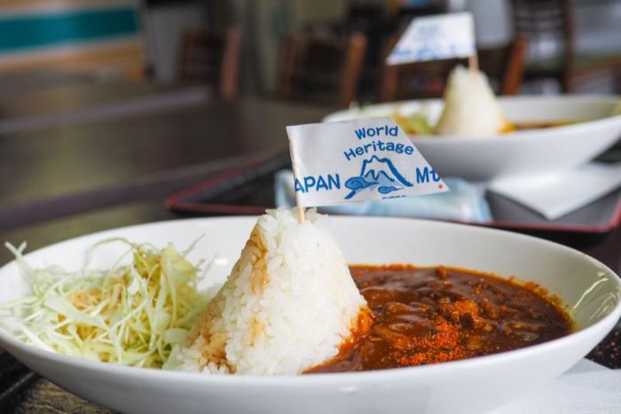 Món cơm cà ri Phú Sĩ đặc sắc ở thành phố Fuji (Nguồn: womjapan.com)