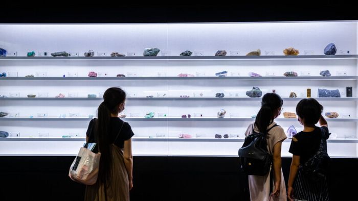 Trang sức từ đá là món quà độc đáo nên mua sau chuyến du ngoạn Yamanash