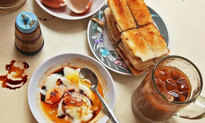 Bánh Mì Nướng Kaya & trứng lòng đào bữa sáng thân thuộc người Singapore