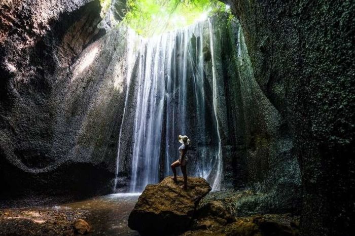 Đảo Bali sở hữu rất nhiều thác nước làm say đắm lòng người 