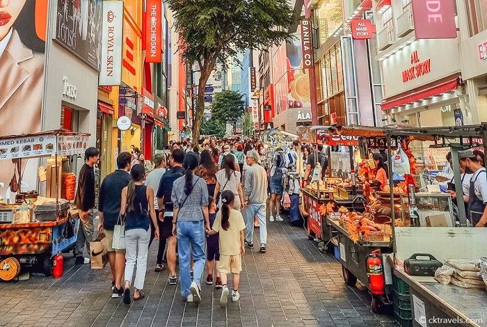 Tour Hàn Quốc mùa hoa anh đào, Chợ Myeongdong
