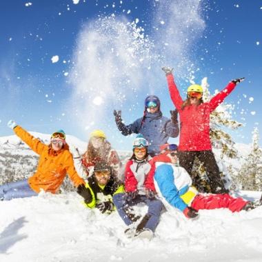 Tour Hàn Quốc mùa đông 5N4Đ, khám phá Nami - Trượt tuyết - Lotte World - Painter Show - Bukchon Hanok, Bay T'way Air + KS 3,4*, khởi hành từ Cam