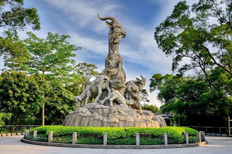 Công viên Việt Tú