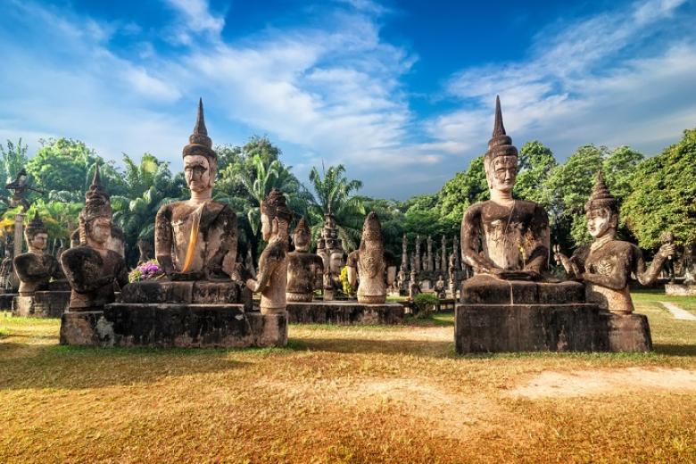 Công viên vườn tượng Phật Wat Xiêng Khuôn (Buddha Park)
