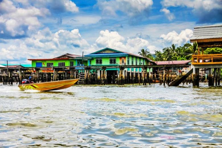 Làng văn hoá lịch sử Kampung Ayer – Water Viilage
